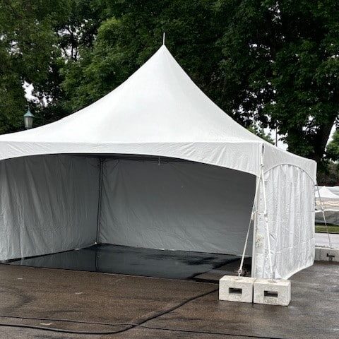 Tent with three sides